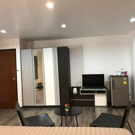 Maruay Living Apartment 401 Bangkok Exterior photo